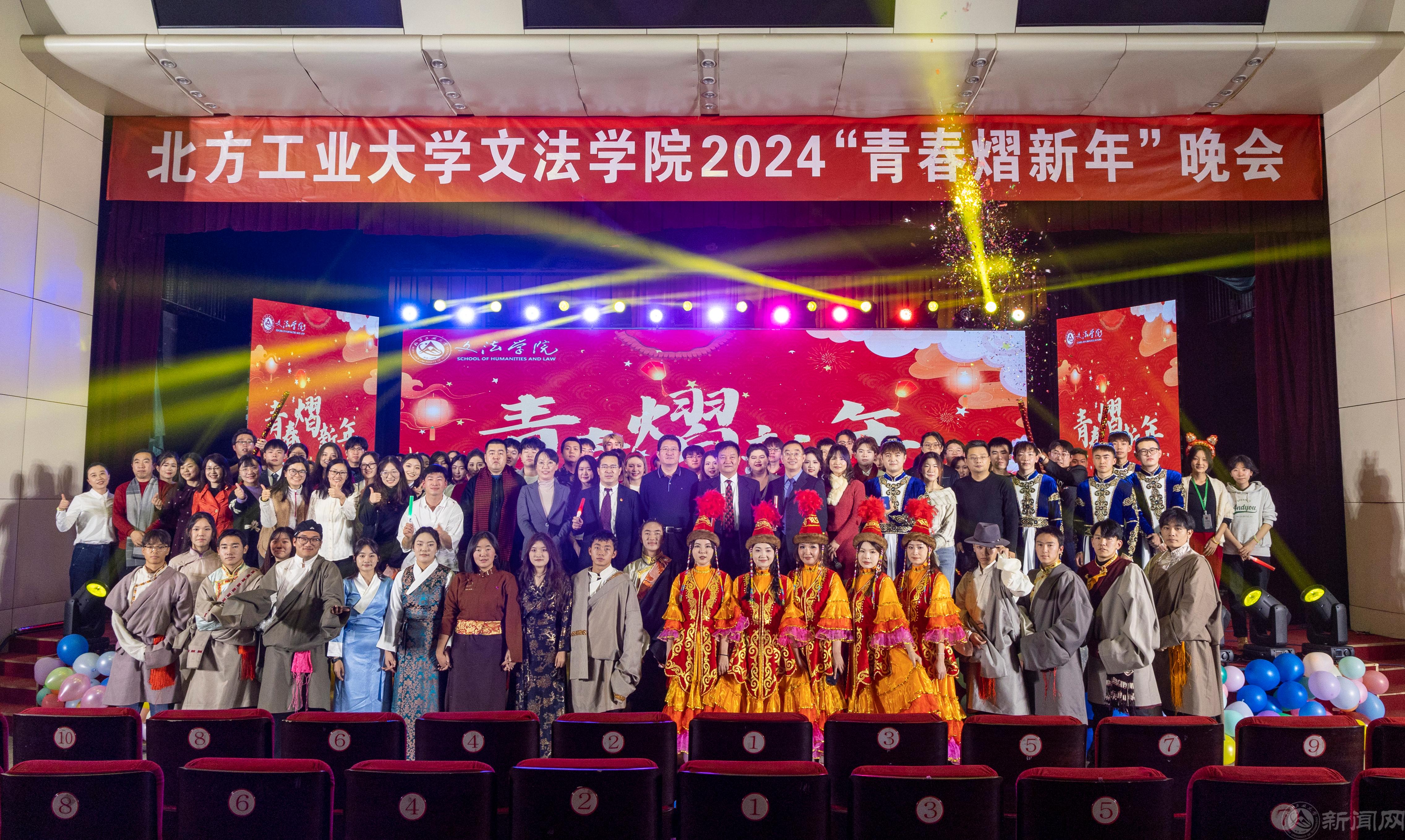 19.大合照.JPG 19.大合照.JPG